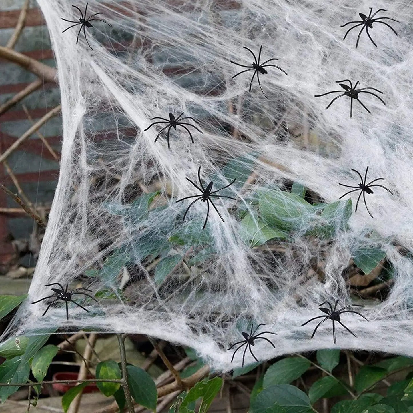 200 sqft Stretch Spider Webs with Fake Spiders – Halloween Indoor & Outdoor Decor