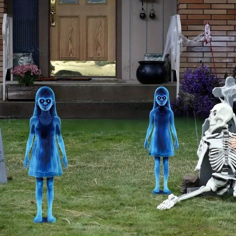 Halloween little girl metal garden ghost post  -  Horror little girl courtyard post